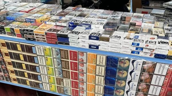 Нелегальную табачную продукцию на  33 500 рублей выявили в Сухуме. - Sputnik Аҧсны