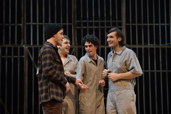 Билеты на спектакль продаются на несколько месяцев вперед - Sputnik Абхазия