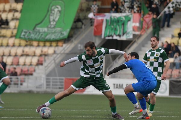 В первом тайме футболисты "Динамо" открыли счет - Sputnik Абхазия