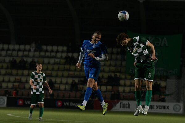 Обе команды находятся в лидирующей группе в турнирной таблице - Sputnik Абхазия