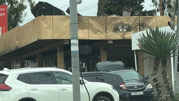 Столовая на выезде из Сухума загорелась ночью - Sputnik Аҧсны