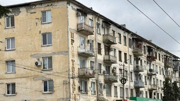 Аҟәатәи авокзал аҿаԥхьа игылоу аҩнеихагылақәа ҩба адәахьала еиҭашьақәыргылахоит - Sputnik Аҧсны