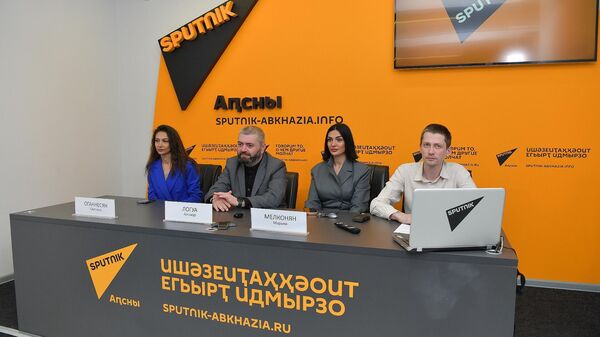 Мы любим море и кухню: туроператоры Армении изучили потенциал Абхазии  - Sputnik Абхазия