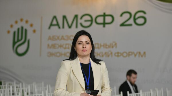 Атмосфера инвестфорума в Абхазии: прямое включение с места событий - Sputnik Абхазия