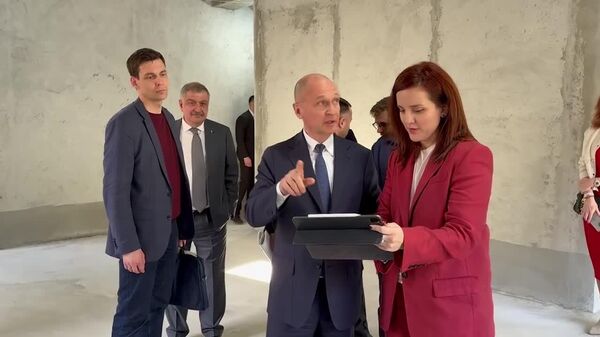 Сергей Кириенко посетил строительную площадку Дома музыки в Сухуме - Sputnik Абхазия