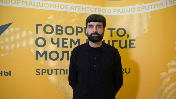 Ақыҭанхамҩа азҵаара Жәларбжьаратәи аекономикатә форум аҿы: анаплакҩы иҿцәажәара - Sputnik Аҧсны