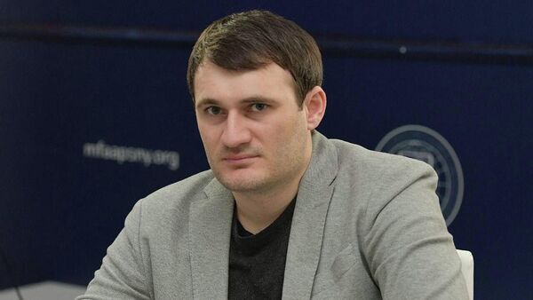 Sputnik Аԥсны анапхгаҩы Руслан Бганба агәыҳалалратә фонд Ашана ахылаԥшратә хеилак ахь далхуп - Sputnik Абхазия