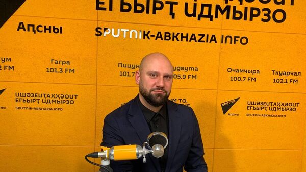 Ремонт дорог в Абхазии за счет средств России: интервью с главой УКС - Sputnik Абхазия