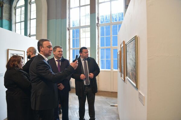 Среди гостей были премьер-министр Владимир Делба, члены правительства, депутаты - Sputnik Абхазия