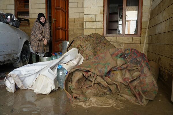 Ликвидация последствий наводнения в Дагестане Ликвидация последствий наводнения в Дагестане - Sputnik Абхазия