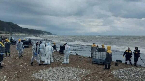 Аӡиас Тҟәаԥс аҟынтәи анефтаалыҵқәа Амшын еиқәеи уи аԥшаҳәеи иалаҭәеит - Sputnik Абхазия