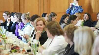 Первая леди Абхазии Ирма Хашиг провела деловой завтрак для участниц Международного форума деловых женщин.