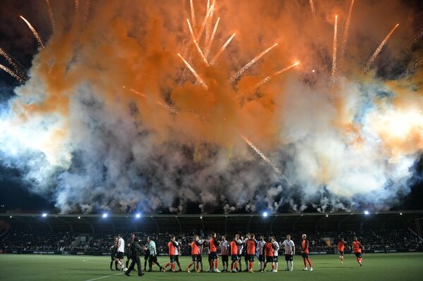 "Аԥсни" "Амкали" ркомандақәа адәаҿы ианеиқәшәоз аамҭазы асалиут адәы арлашеит. - Sputnik Аҧсны