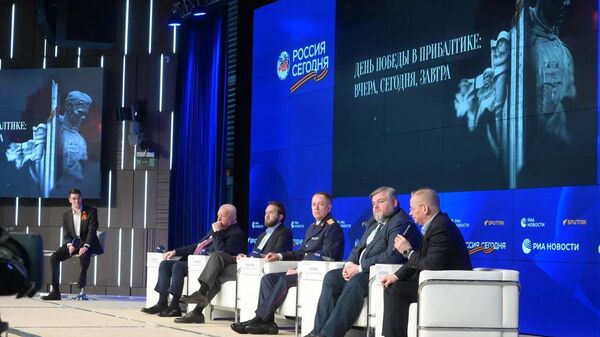 Пресс-показ фильма журналиста Андрея Старикова День Победы в Прибалтике: вчера, сегодня, завтра - Sputnik Абхазия