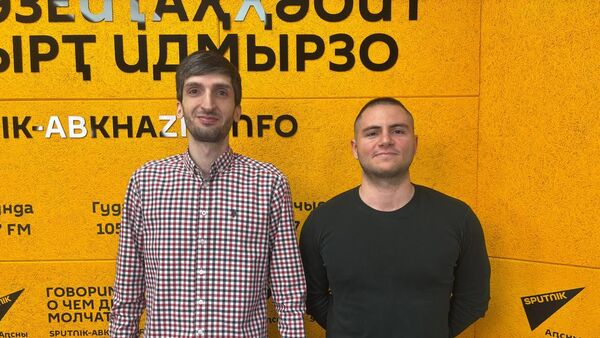 Дополнительное время: Смыр и Адамия о победе в кибер-турнире - Sputnik Абхазия