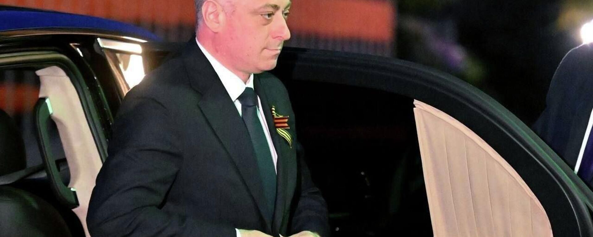 Бадра Гәынба Аиааира Ду апарад аҽалархәразы Москваҟа днеит, абри атәы ааицҳауеит ахада ипресс-маӡаныҟәгаҩ Алхас Ҷолокәуа - Sputnik Абхазия, 1920, 08.05.2026