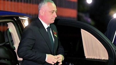 Бадра Гәынба Аиааира Ду апарад аҽалархәразы Москваҟа днеит, абри атәы ааицҳауеит ахада ипресс-маӡаныҟәгаҩ Алхас Ҷолокәуа