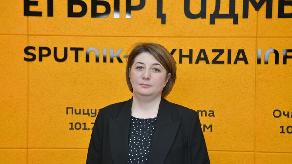 Вакцина раздора: как снижение уровня прививок повлиял на рост заболеваемости
Виктория Тарба - Sputnik Абхазия