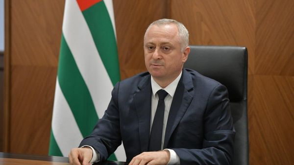 Гәынба: еивоу аҳәаақәа рҟынтәи иаауа асинтетикатә наркотикқәеи апсихотроптә маҭәашьарқәеи рыла арҩашьыгатә маҭәашьарқәа рџьармыкьа ахарҭәаара иаҿуп - Sputnik Аҧсны