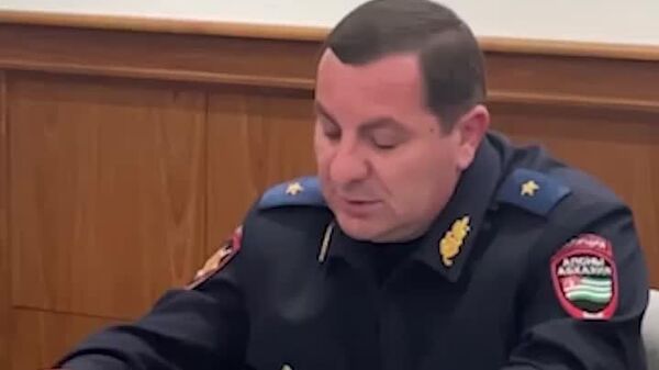 Число зависимых от наркотиков и рецептурных психотропных препаратов в Абхазии растет, заявил глава МВД Роберт Киут - Sputnik Абхазия