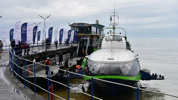 Комета прибыла в Сухумский порт - Sputnik Аҧсны