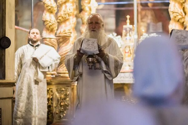 Литургия в память об апостоле Симоне Кананите прошла в Донском монастыре - Sputnik Абхазия