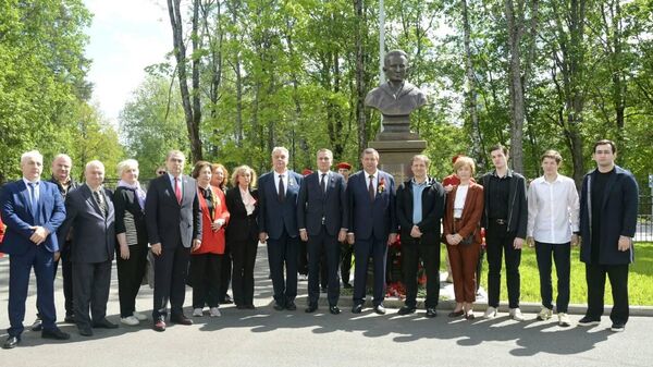 Памятник участнику Великой Отечественной войны из Абхазии Химце Тарба открыли в Ленинградской области - Sputnik Абхазия