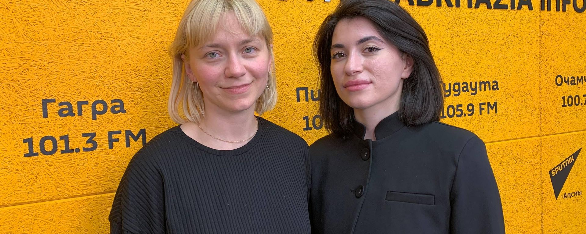 Не только для детей: Мамкаева и Чепия о премьере спектакля Хайт, или сказка без конца - Sputnik Абхазия, 1920, 01.06.2026