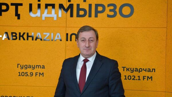 Ашәба еиҭеиҳәеит Жәларбжьаратәи арра-ҭоурыхтә фестиваль ахықәкы хада атәы  - Sputnik Аҧсны