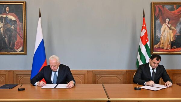 Программу сотрудничества на два года подписали генпрокуроры Абхазии и России - Sputnik Аҧсны