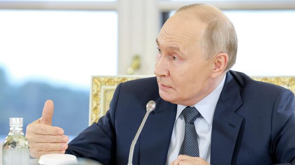 Владимир Путин - Sputnik Абхазия