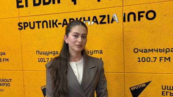 Руки прочь от редких растений! Разговор с директором Пицундо-Мюсерского заповедника - Sputnik Абхазия