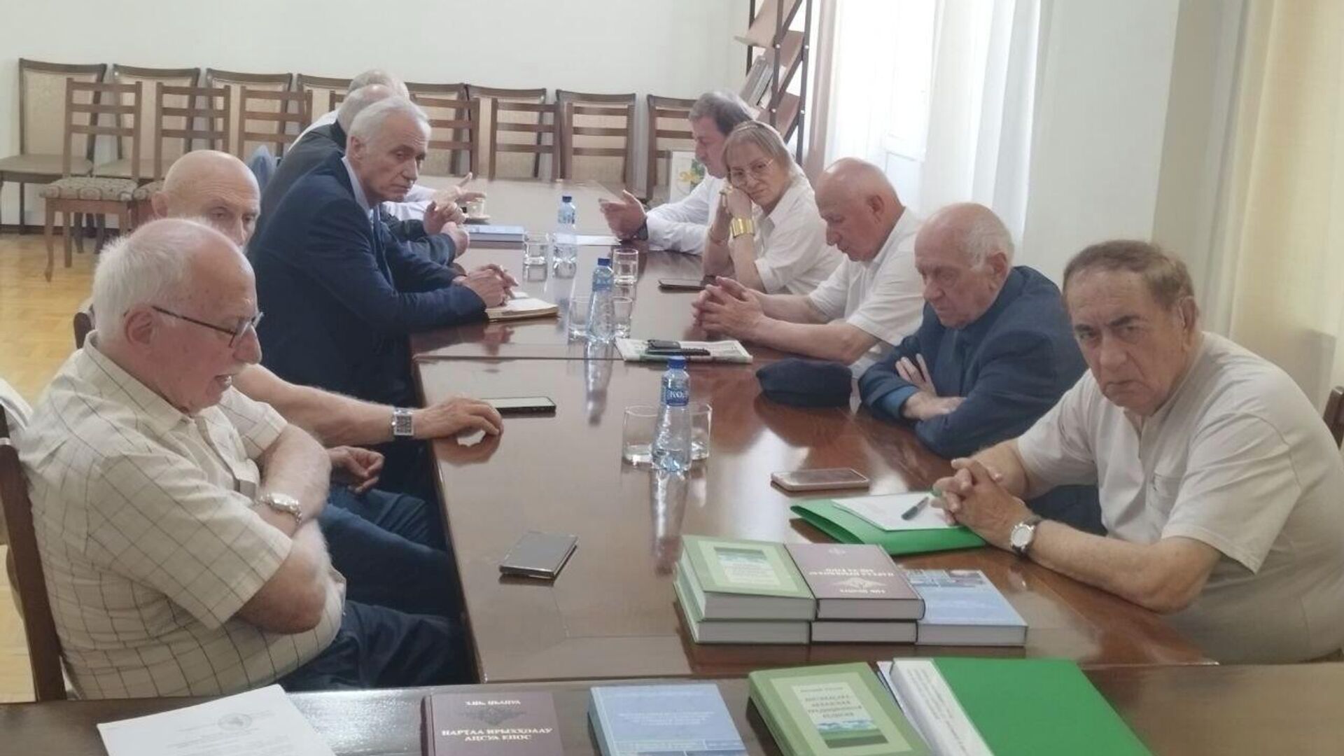 Заседание Госкомиссии по присуждению премии им. Г. Дзидзария Заседание Госкомиссии по присуждению премии им. Г. Дзидзария - Sputnik Аҧсны, 1920, 13.06.2026