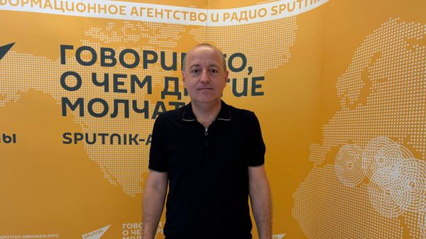 
Асланӡиа еиҭеиҳәеит Аԥсны ақыҭанхамҩатә дгьылҵакырақәа рыҿиара апрограмма ахырхарҭақәа - Sputnik Аҧсны
