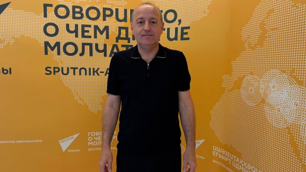 
Асланӡиа еиҭеиҳәеит Аԥсны ақыҭанхамҩатә дгьылҵакырақәа рыҿиара апрограмма ахырхарҭақәа - Sputnik Аҧсны