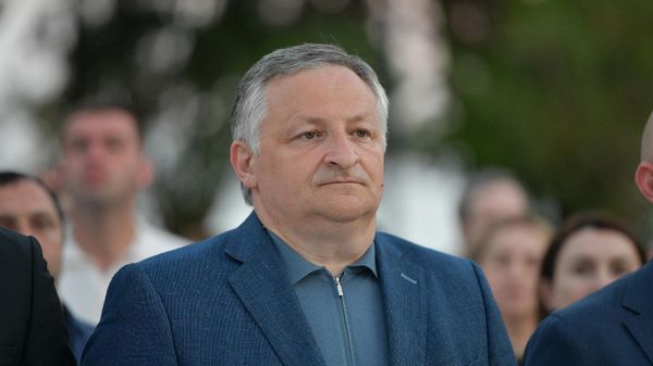 Беслан Эшба - Sputnik Абхазия