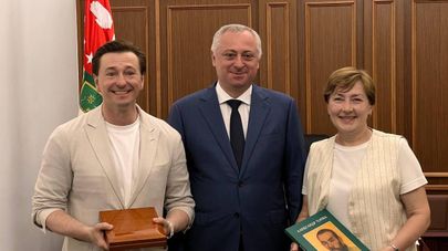 Бадра Гунба принял Народного артиста России Сергея Безрукова