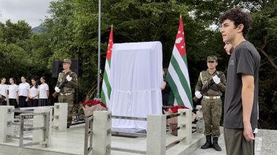 Памятник бойцам Пицундского батальона открыли в селе Гума