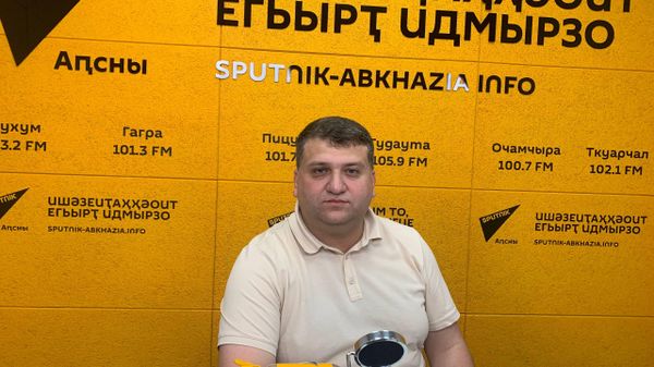 Взаимный интерес: сотрудничество Сухумского Горсобрания с Московской городской думой - Sputnik Абхазия