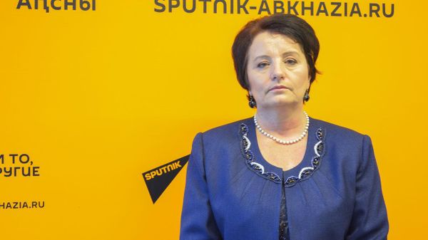 
Бебиаԥҳа еиҭалҳәеит харада ахара зыдҵаны идырӡыз аҵеицәа ирызку ашәҟәы аҭыжьра шалыршахаз - Sputnik Аҧсны