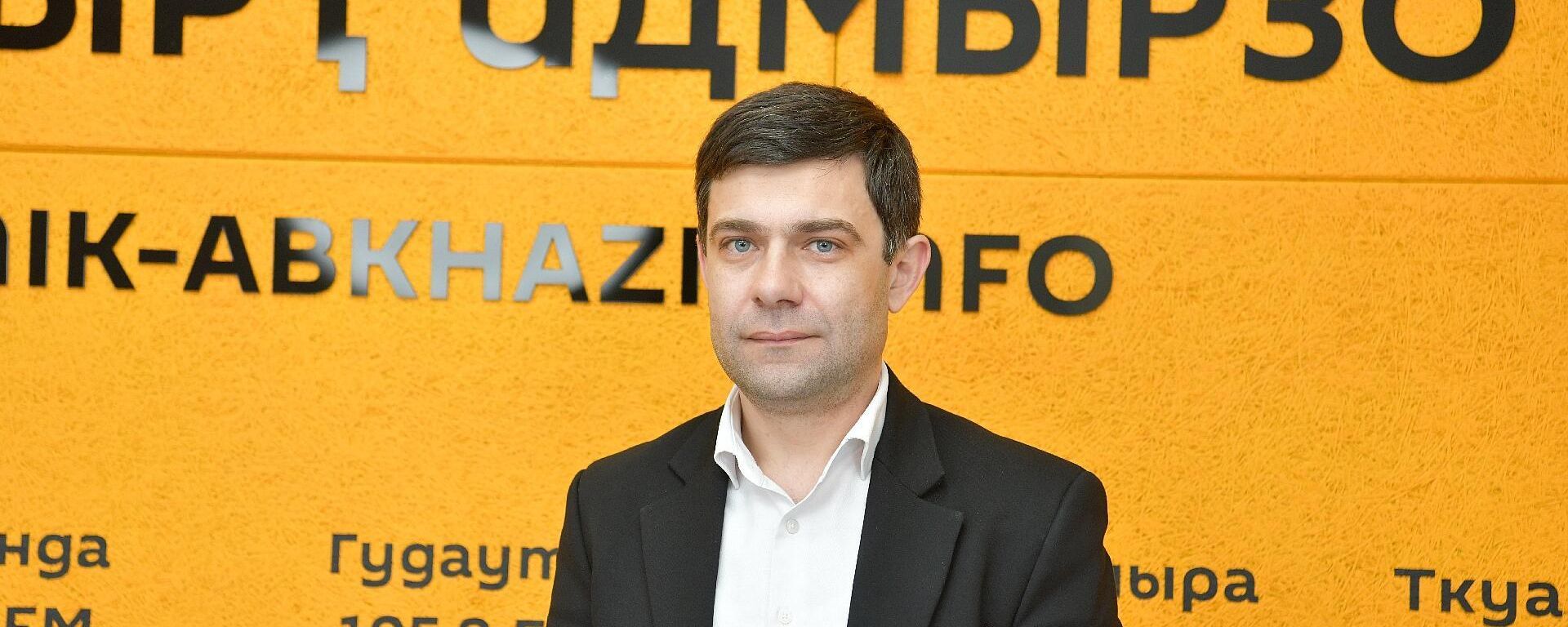 Перезагрузка репатриации: почему прежняя модель не сработала и что нужно менять? - Sputnik Абхазия, 1920, 29.07.2026