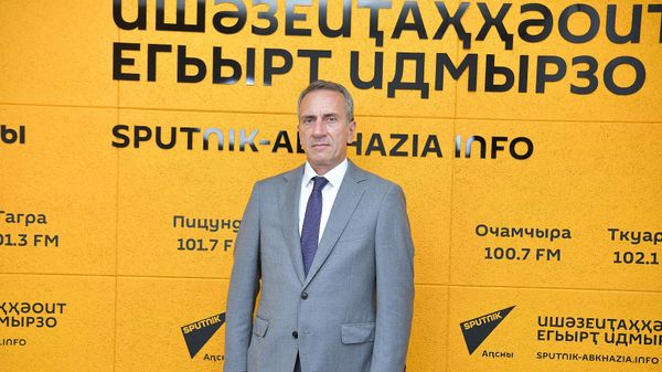 Олег Барциц: об инициативах турецкого Парламента по признанию паспортов Абхазии - Sputnik Абхазия