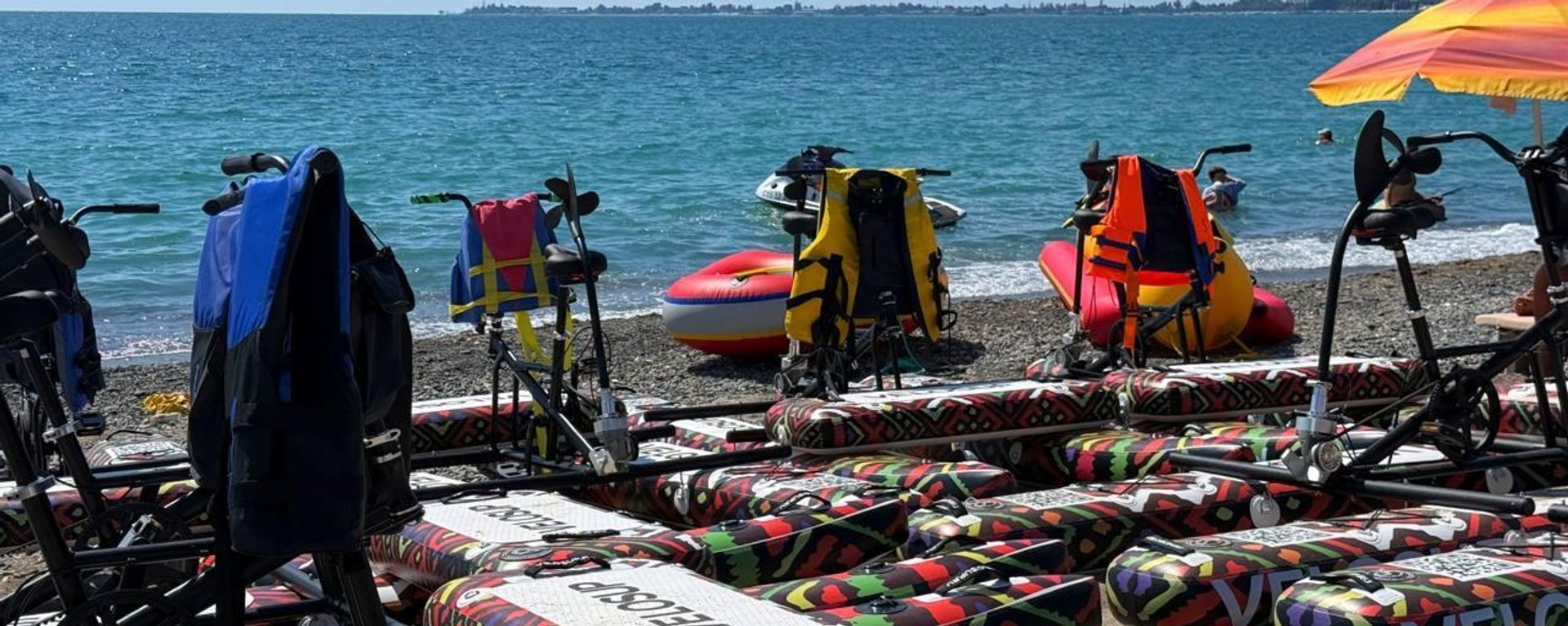Открытие станции водных велосипедов в Сухуме Открытие станции водных велосипедов в Сухуме - Sputnik Абхазия, 1920, 12.08.2026
