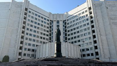Открытие памятника  Ф.Э. Дзержинскому в штаб-квартире Службы внешней разведки РФ
