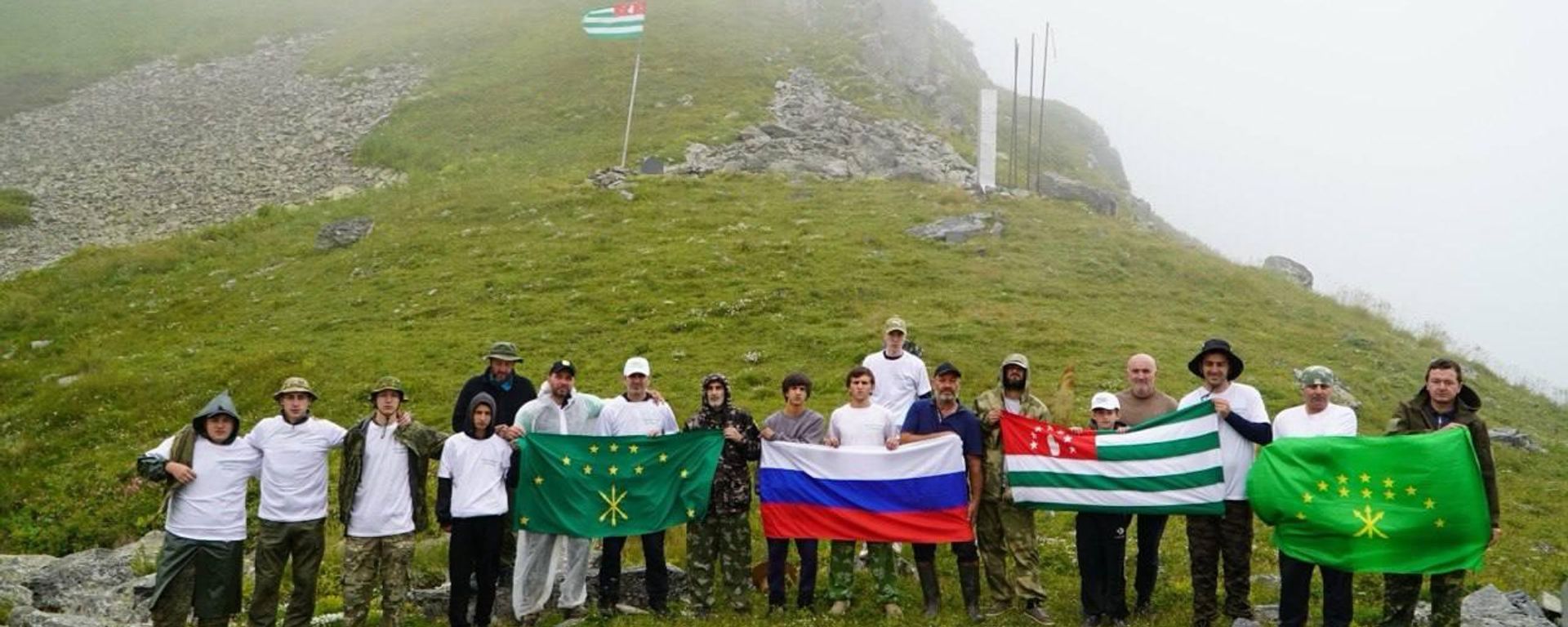 Патриотическая акция Афырхацәа рымҩала, приуроченная ко Дню добровольца, состоялась в Абхазии Патриотическая акция Афырхацәа рымҩала, приуроченная ко Дню добровольца, состоялась в Абхазии - Sputnik Абхазия, 1920, 17.08.2026