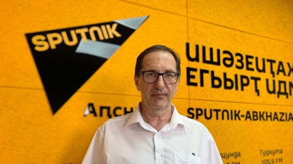 Защита прав в Абхазии: зачем Палата адвокатов объединяет усилия с омбудсменами - Sputnik Абхазия