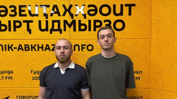 Жара, песок и Кубок Сухума: как прошел турнир по пляжному волейболу - Sputnik Абхазия