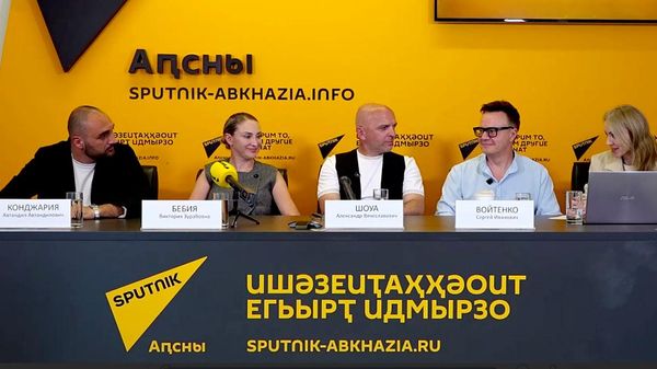 Звездопад в Сухуме: организаторы о задачах фестиваля ШОУАБХАЗИИ - Sputnik Абхазия
