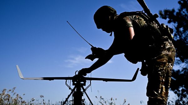 Боевая работа расчета БПЛА БАРС-КУРСК группировки войск Север на Сумском направлении СВО - Sputnik Абхазия