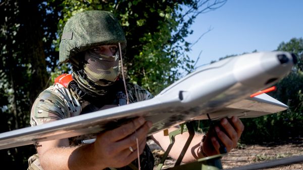 Боевая работа расчета БПЛА БАРС-КУРСК группировки войск Север на Сумском направлении СВО - Sputnik Абхазия